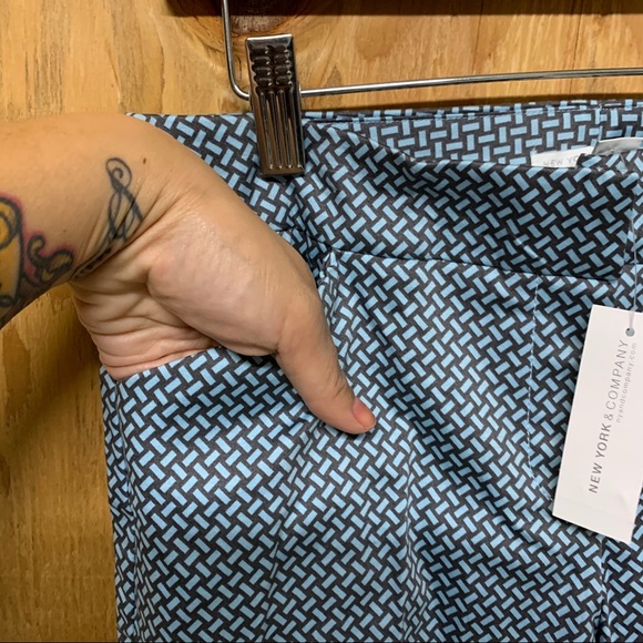 NWT New York & Company Sateen Slim Ankle Pants Size 0 - Picture 7 of 11